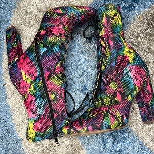 Colorful snake skin print heels